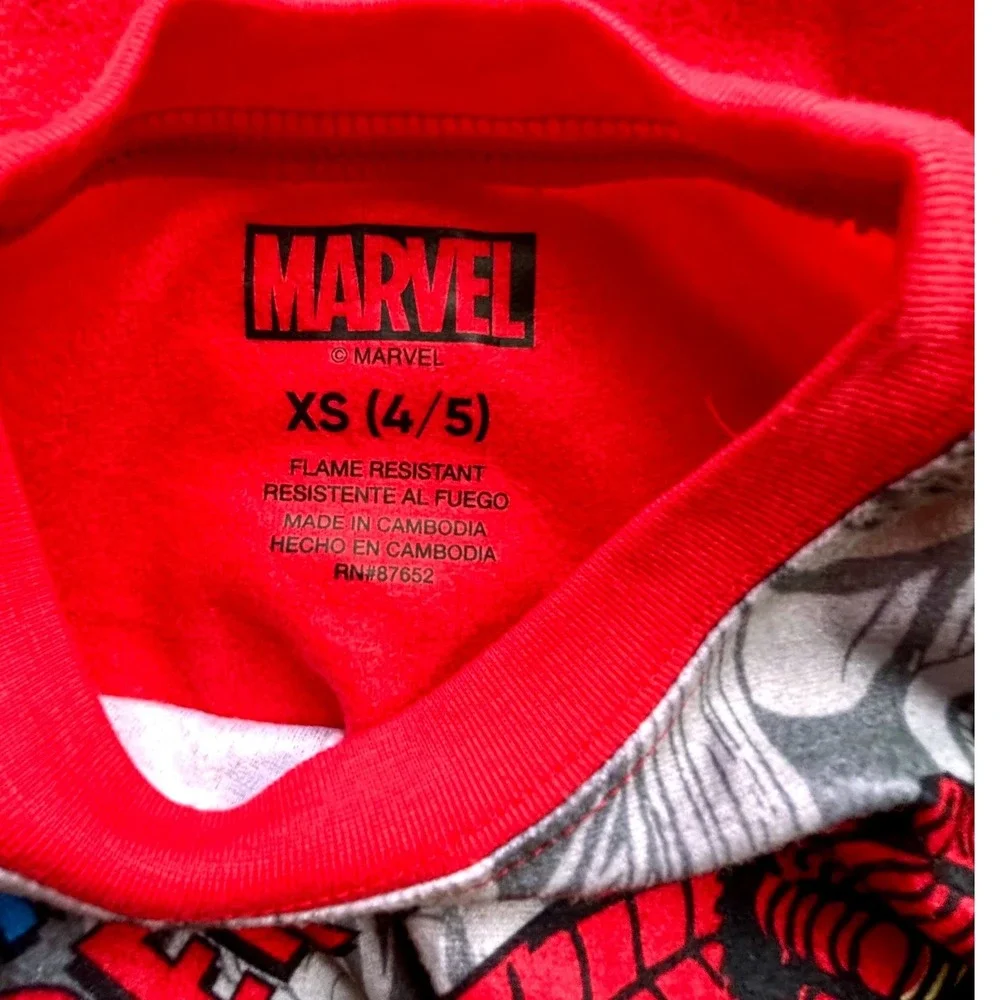 Marvel Spider-Man Pajama Set Kids 4/5 T Red Grey 3-Piece Top Pants Hat Bundle